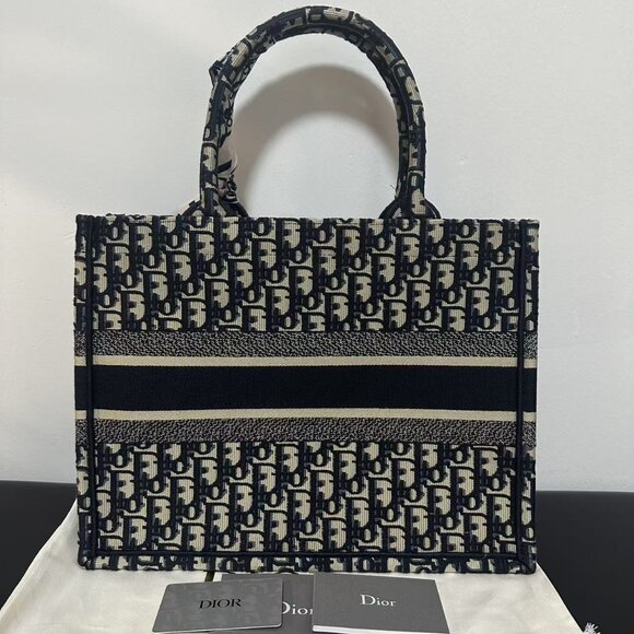 Dior Book Tote Medium Blue Oblique - Picture 2 of 11